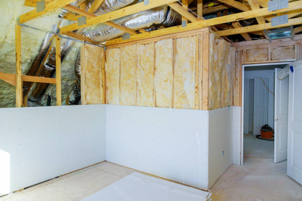 Best Commercial Insulation in Glennville, GA